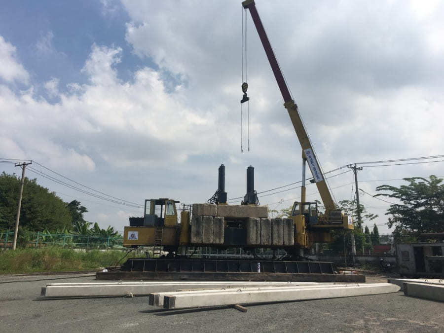 Giai đoạn 2: Chuẩn bị mặt bằng thi công ép cọc